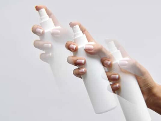 เจาะลึก 'น้ำยาเคลือบ-ผ้าเช็ด' ที่ไม่ได้เทพอย่างที่คิด: คู่มือดูแลรถที่คุณต้องรู้