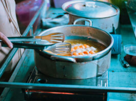 พรีฮีตหม้อทอดไร้น้ำมัน: เรื่องจริงที่ร้านดังไม่บอก กับสิ่งที่คุณเข้าใจผิด